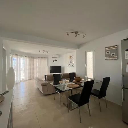 Casa Bella By Jk Lanzarote דירה *